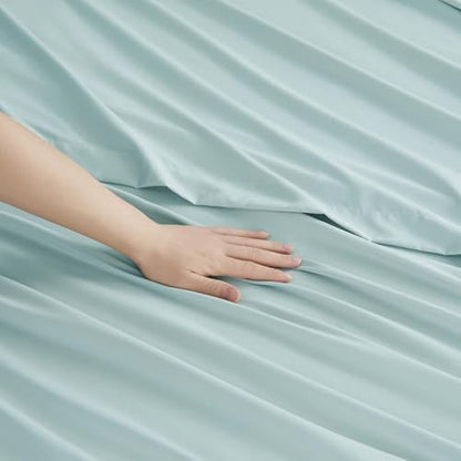 Clara Clark Full Sheets, 6 Piece Set - Hotel Luxury Bed Sheets, Super Soft Bedding Set, Full Size, Aqua Light Blue