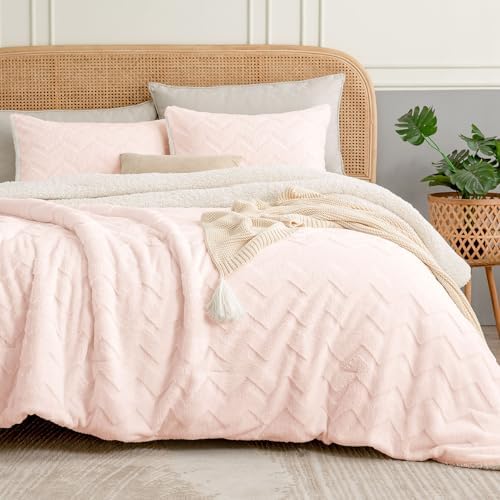BEDELITE Fluffy Twin Comforter Set - Super Soft Sherpa Pink Comforter for Twin Size Bed, Luxury Warm Bedding Set for Winter, Fuzzy Bed Set 2 piece (1 Comforter, 1 Pillowcase)