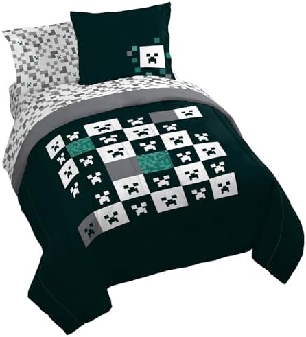 Minecraft Creeper Queen Comforter Set 7 Piece Video Game Bedding, Green