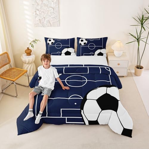Kids Football Comforter Set Queen Size Soccer Ball Pattern White Comforter for Boys Girls Bedroom Sports Theme Bedding Set Football Court Duvet Set with 2 Pillowcases Breathable Polyester Quilt Set