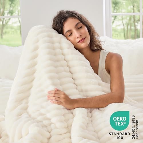 Sasttie Fluffy Full Comforter Set, 3 PC Soft Fleece Bedding, Cream White
