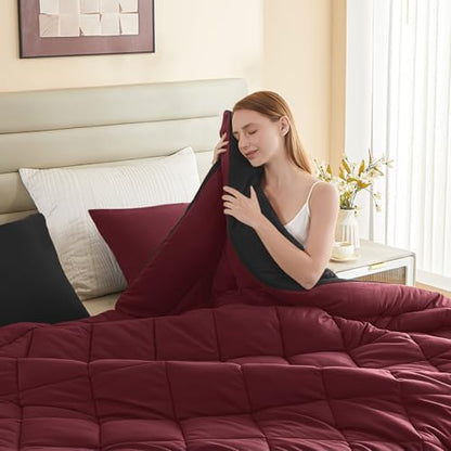 MIOTO 120x98 Oversized King Comforter,Super King Size Comforter Oversized, All Season Soft Lightweight Quilt Down Alternative Duvet Insert with 8 Corner Tabs, Burgundy/Black