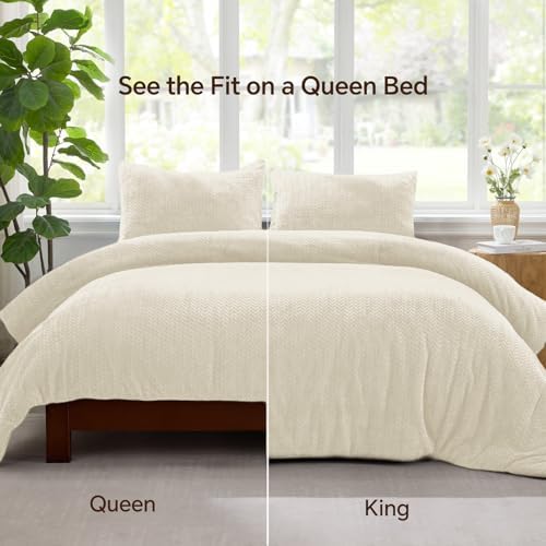ChiXpace Fleece Queen Comforter Set Beige, Fluffy Flannel Bed Set 3 Pieces