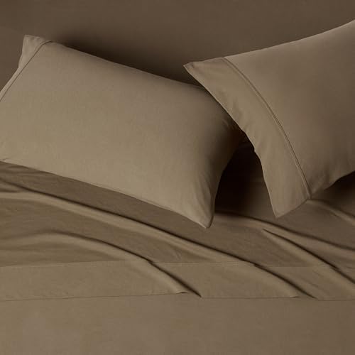Amazon Basics 100% Cotton Jersey Bed Sheet Set, Breathable and Comfortable, Machine Washable, Full, Brown, Solid