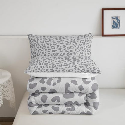 Feelyou Leopard Print Bedding Set Silver Gray Leopard Comforter Set for Boys Girls Kids Cheetah Printed Comforter Africa Wild Animal Skin Theme Duvet Set Room Decor King Size Quilt Set 3Pcs