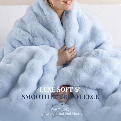 Smoofy Fluffy Faux Rabbit Fur Bubble Comforter Queen Size - Light Blue