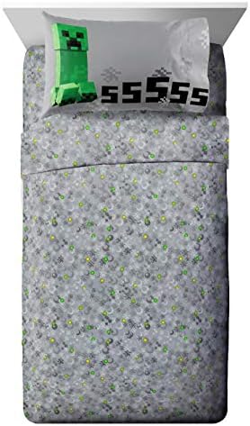 Jay Franco Minecraft Creeper 4 Piece Twin Bed-in-A-Bag Bedding Set with Bonus Tote