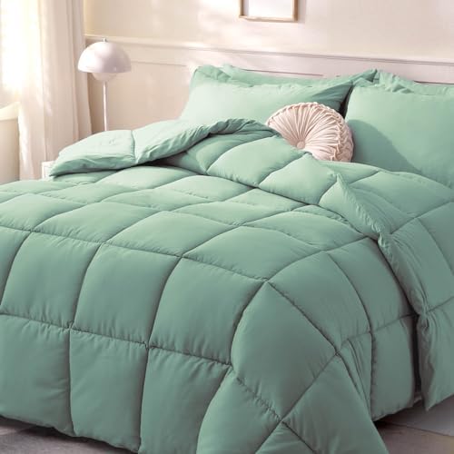 DOWNCOOL Comforters Oversize King Size,Sage Green Duvet Insert,Lightweight
