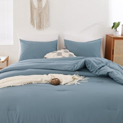 ROSGONIA Alaskan King Comforter, Dusty Blue, 136x120 Soft Bedding Quilt