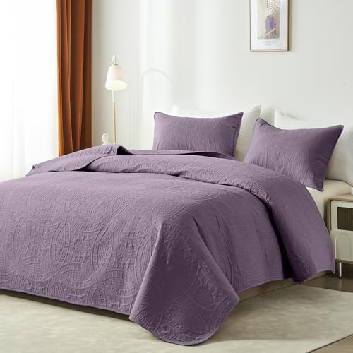 akkialla Grayish Purple King/Cal King Quilt Set, Ultrasonic Lightweight Bedspread Coverlet for Modern Minimalist Bedroom, Soft Microfiber Coin Pattern Bedding, 3-Piece (1 Quilt, 2 Pillow Shams)