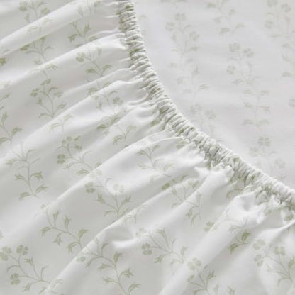 Martha Stewart - Queen Size Sheet Set with Fitted Sheet & Pillowcases