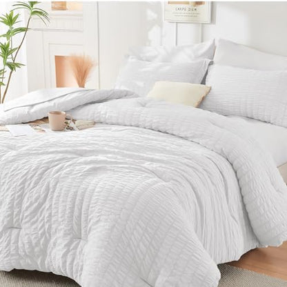 HYMOKEGE White Oversized King Comforter Set Seersucker 7 Pieces, All Season Luxury Bed in a Bag for Bedroom, Bedding Set with Comforter, Sheets, Pillowcases & Shams