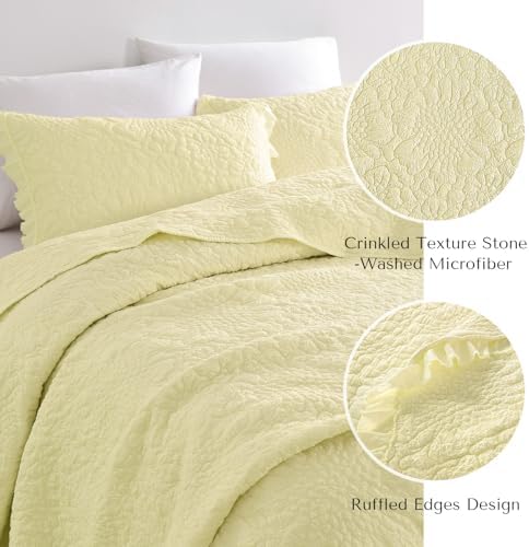 Pastel Yellow Ruffled Quilt King Size, Stone-Washed Microfiber Lightweight Crinkled Farmhouse Rustic Shabby Chic Bedding Set, 3 Pieces Reversible Bedspread Coverlet with Pillow Shams for All Season
