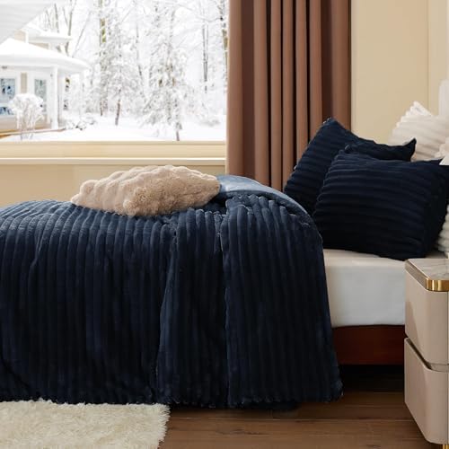 BEDELITE Fleece Oversized Queen Comforter Set, Fluffy Bed Set, Navy Blue