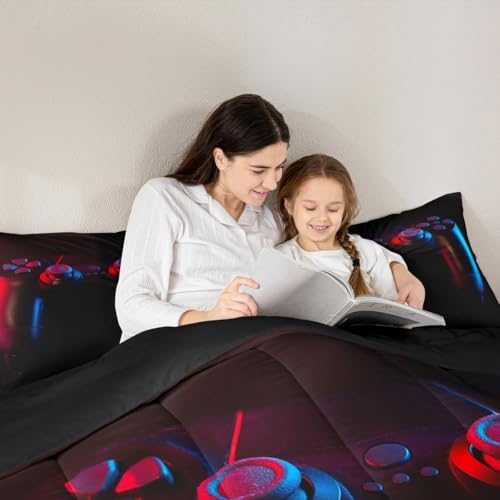 Gamer Comforter Set for Boys Girls Man Gaming Bedding Set,Black Gamepad Home Decor Player Video Game Duvet Insert Teens Kids 2 Pieces 1 Down Comforter with 1 Pieces Pillowcase(Twin Size,All Season)