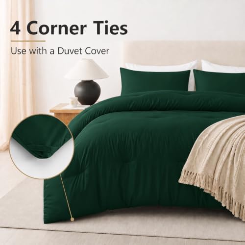 CozyLux Oversized King Comforter Set 3 Pieces Emerald Green Quilted Bedding