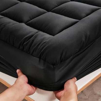 Mattress Pad Cover with Stretches to 18” Deep Pocket Fits Up to 8”-21” Cooling Bed Topper,Soft and Breathable Mattress Protector Cover (Black, Twin)
