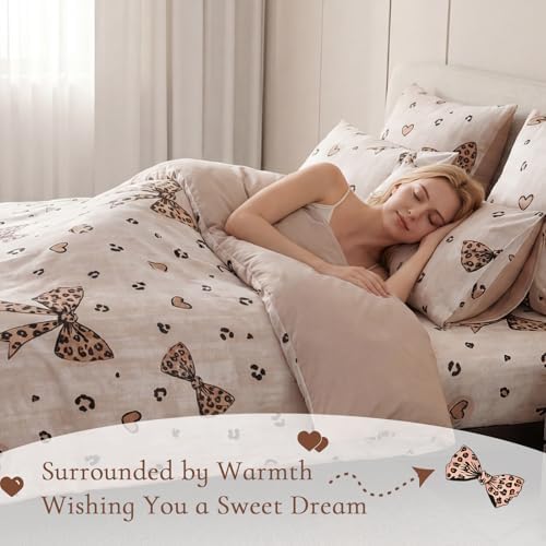 Wajade 7 Piece Cheetah Bow Comforter Set for Girls Kids Full Size Bedding Set with Sheet and 2 Pillowcases 2 Pillow Shams Cute Girls Bed in a Bag as Birthday Choice