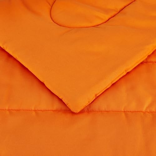 Amazon Basics 3-Piece Soft, All-Season Microfiber Kid's Comforter and Pillow Sham Set, Full/Queen, Bright Orange, Solid