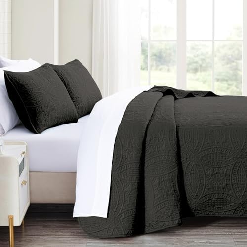 akkialla King Quilt Bedding Set,Black Ultrasonic King/Cal King Quilt Set,Lightweight Soft Bedspread Coverlet,Modern Style Coin Pattern Bed Cover for All Seasons,3 Piece(1 Quilt,2 Pillow Shams)