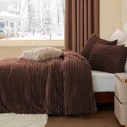 BEDELITE Fleece Full Comforter Set, Fluffy Bed Set, Hot Chotolate
