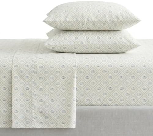 Martha Stewart - Full Sheet Set with Fitted Sheet & Pillowcases, Cotton Percale Bedding with a Smooth Feel, Deep Pocket, Costa Blue