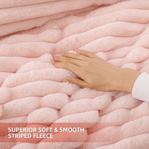 Smoofy Fluffy Full Size Comforter 3 PCS - Blush Pink Fleece Bedding Set