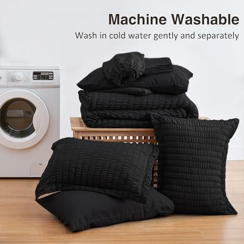 Love's cabin Seersucker Black Full Comforter Set
