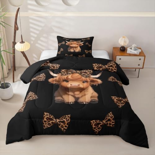 Feelyou Cartoon Highland Cow Comforter Set Twin Size Cute Leopard Bow Print Bedding Set for Kids Boys Girls Kawaii Animal Style Duvet Quilt Bedroom Decor Microfiber 2 Pcs with 1 Pillow Case