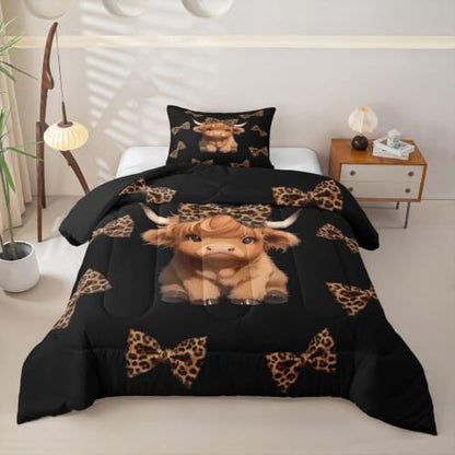 Feelyou Cartoon Highland Cow Comforter Set Twin Size Cute Leopard Bow Print Bedding Set for Kids Boys Girls Kawaii Animal Style Duvet Quilt Bedroom Decor Microfiber 2 Pcs with 1 Pillow Case