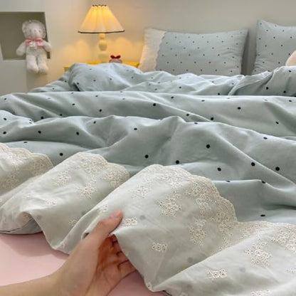 LifeTB Lace Comforter Set Full Size Cute Black Dots Bedding Set Lightweight Soft Girls Princess Style Comforter with 2 Pillowcases Romantic Lace Design Chic Polka Dots Comforter Set for All Seasons