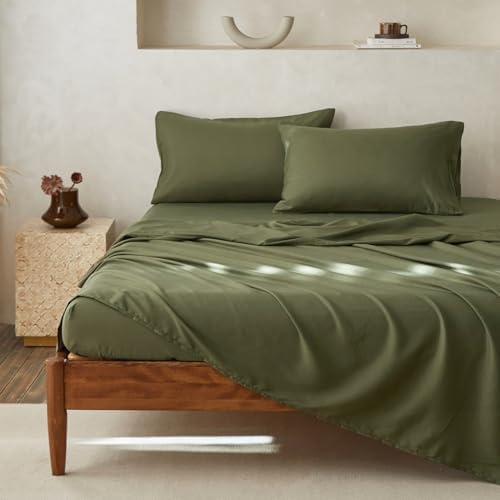 Wake In Cloud - Floral Comforter Set with Sheets, Cute Vintage Flower Cottagecore Aesthetic for Women Teen Girls, 7 Pieces Bed in a Bag, Olive Green, Queen Size