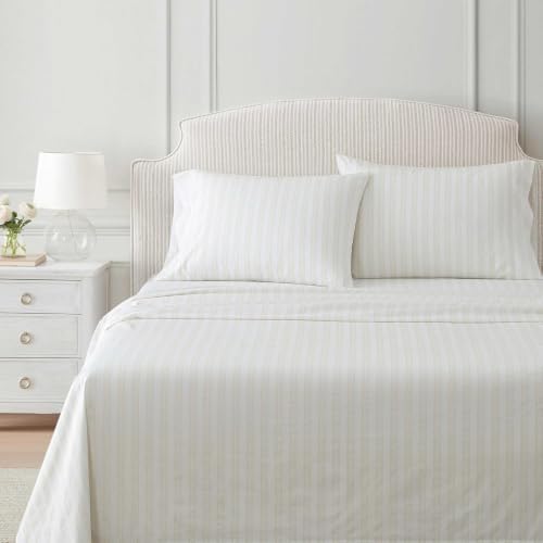 Martha Stewart - Full Size Sheet Set with Fitted Sheet & Pillowcases