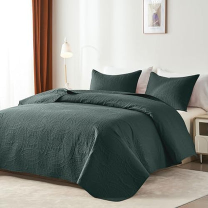 akkialla Forest Green Twin Quilt Set,Ultrasonic Lightweight Bedspread Coverlet for Modern Minimalist Bedroom,Soft Microfiber Coin Pattern Bedding,2-Piece (1 Quilt,1 Pillow Sham)
