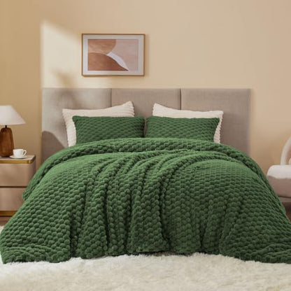 BEDELITE Fluffy Queen Comforter Set, Olive Green Fleece Bed Set 3 Pieces