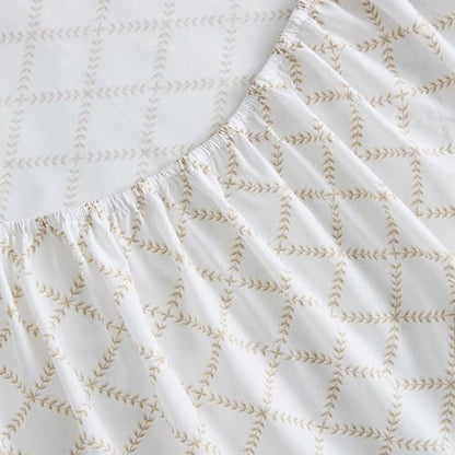Martha Stewart - King Size Sheet Set with Fitted Sheet & Pillowcases
