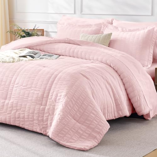 FreshCulture Comforter Set Seersucker 7 Pieces, All Season Bedding Set California King, Bed in a Bag Set with 1 Comforter, 1 Flat Sheet, 1 Fitted Sheet, 2 Pillowcases and 2 Pillow Shams, Pink