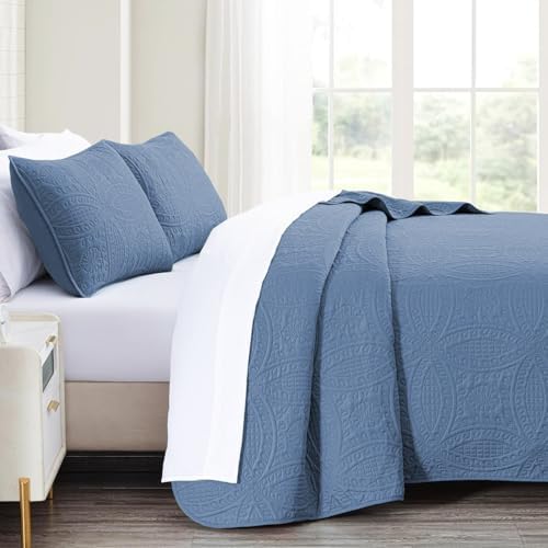 Akkialla King Quilt Bedding Set, Bluish Grey Ultrasonic Quilt Set, Lightweight Soft Bedspread Coverlet, Modern Style Coin Pattern Bed Cover for All Seasons, 3 Piece (1 Quilt, 2 Pillow Shams)