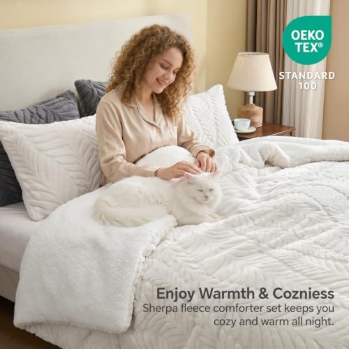 BEDELITE Fluffy Sherpa King Comforter Set,Leaf-Cream