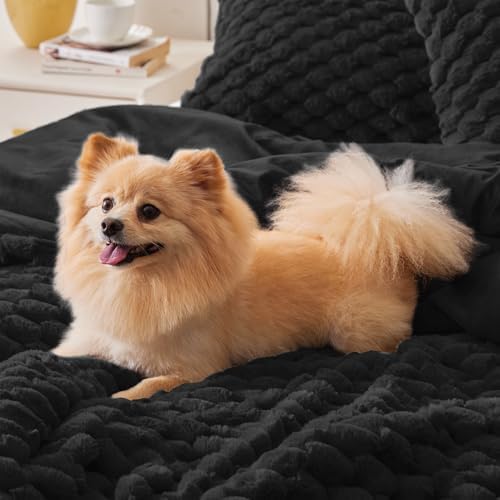 BEDELITE Fluffy Queen Comforter Set, Black Fleece Bed Set 3 Pieces