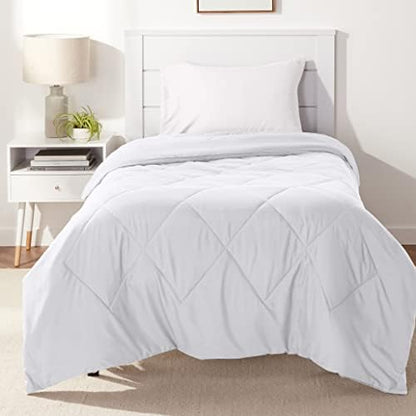 Amazon Basics Reversible Lightweight Microfiber All Season Comforter Blanket, Twin/Twin XL, White