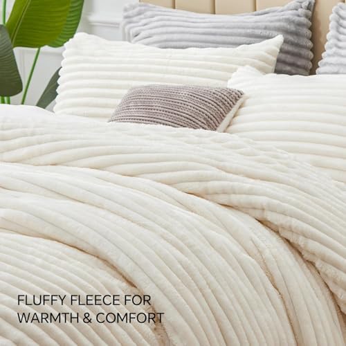 BEDELITE Fleece Oversized Queen Comforter Set, Fluffy Bed Set, Cream White