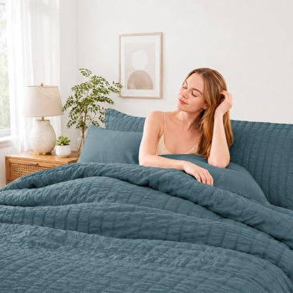 HIMEET Queen Comforter Set, 7-Piece Seersucker Bed in a Bag, Mineral Blue