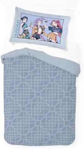 Jay Franco K-Pop Demon Hunters Twin/Full Comforter Set, Reversible, Super Soft, 2 Piece with Pillowcase, Huntrix