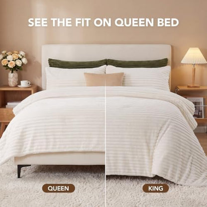 HYLEORY Fluffy Queen Comforter Set 3 Pieces - Fleece Fluffy Soft & Warm Plush Cream White Comforter Sets, Luxury Fuzzy Bedding Sets, All Season Heavy Bed Set Queen Size with 2 Pillowcases