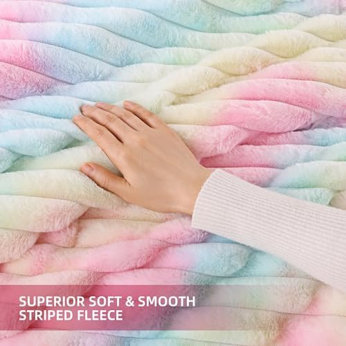 Smoofy Fluffy Full Size Comforter 3 PCS - Rainbow Fleece Bedding Set
