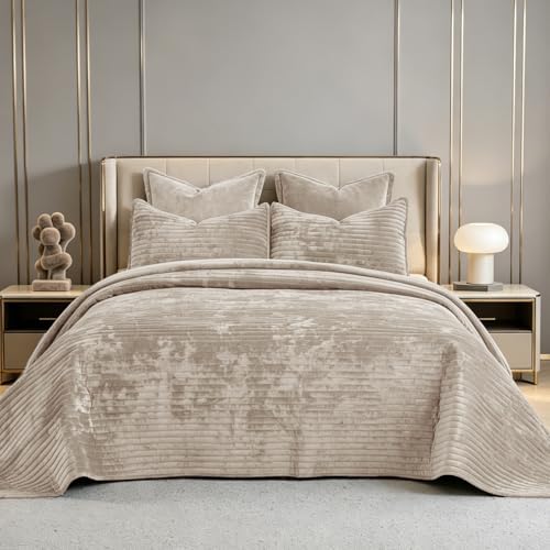 Oversized King Bedspread 120x120 Striped Soft Velvet Quilt Set