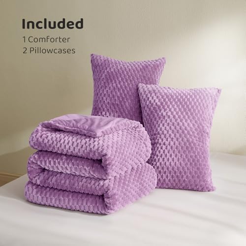 Petrichor Fluffy Queen Comforter Set - Ultra-Soft Lavender Flannel Thick Comforter for Queen Bed, Luxury Warm Bedding Set for Winter & Fall, Cozy Fuzzy Bed Set 3 Pieces (1 Comforter & 2 Pillowcases)