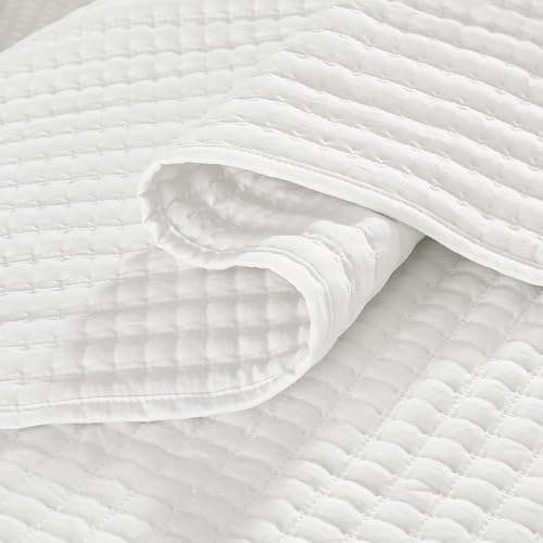 Oversized King Quilt-White Lightweight Bedspreads Quilt Bedding Set