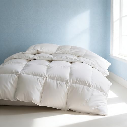 Martha Stewart Luxury White Goose Feathers Down Fiber Comforter Queen Size
